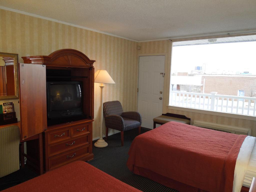 Knights Inn Atlantic City Room photo